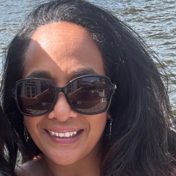 Meet your Posher, Lore - Picture 1 of 1